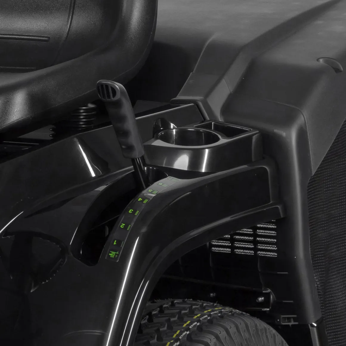 Alpina-Garden Rasentraktor AT4 84 A