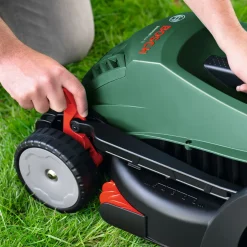 Bosch Akku-Rasenmäher UniversalRotak 37-550