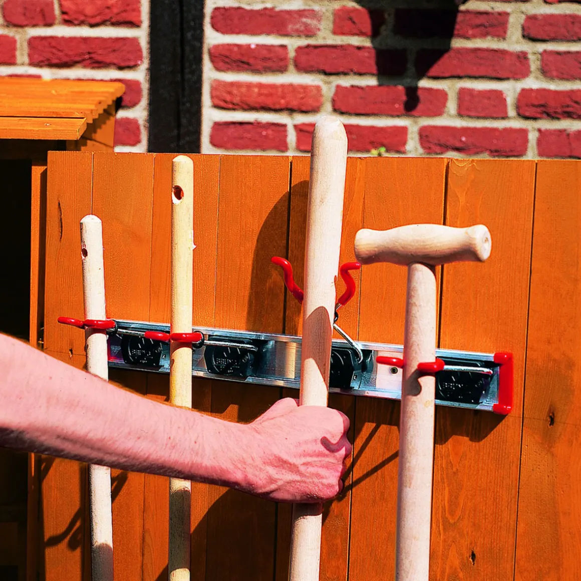 Bruns- Schiene mit 4 Gerätehaltern