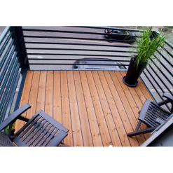 Designbalkon Small mit Lamellengeländer 288 x 200 x 290 cm