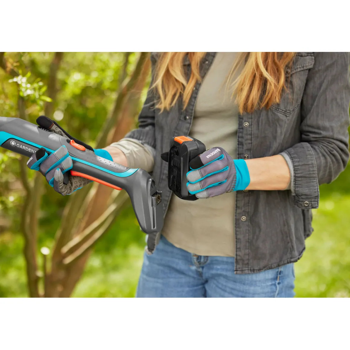 Gardena Akku-Baumschere EasyCut 110/18V P4A solo