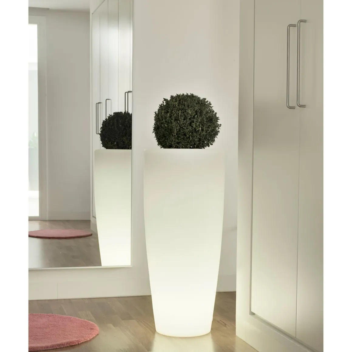 NewGarden LED-Blumentopf Bambu 90 Ø 40 cm transluzentes weiß
