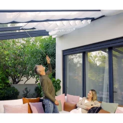 Palram Canopia Stockholm Terassenüberdachung Jalousien 3,4x8,1 m weiß